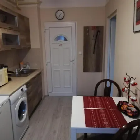 Tulip Family Apartment